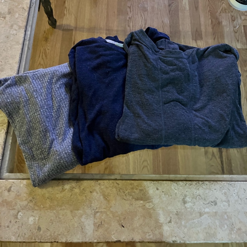 Woman’s athletic tops